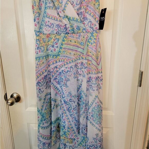 BRAND NEW CHAPS SLEEVELESS FLORAL PATTERN DESIGN V-NECKLINE  WOMEN"S DRESS - Picture 15 of 16